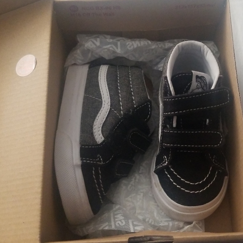 Vans Sk8-Mid with Velcro